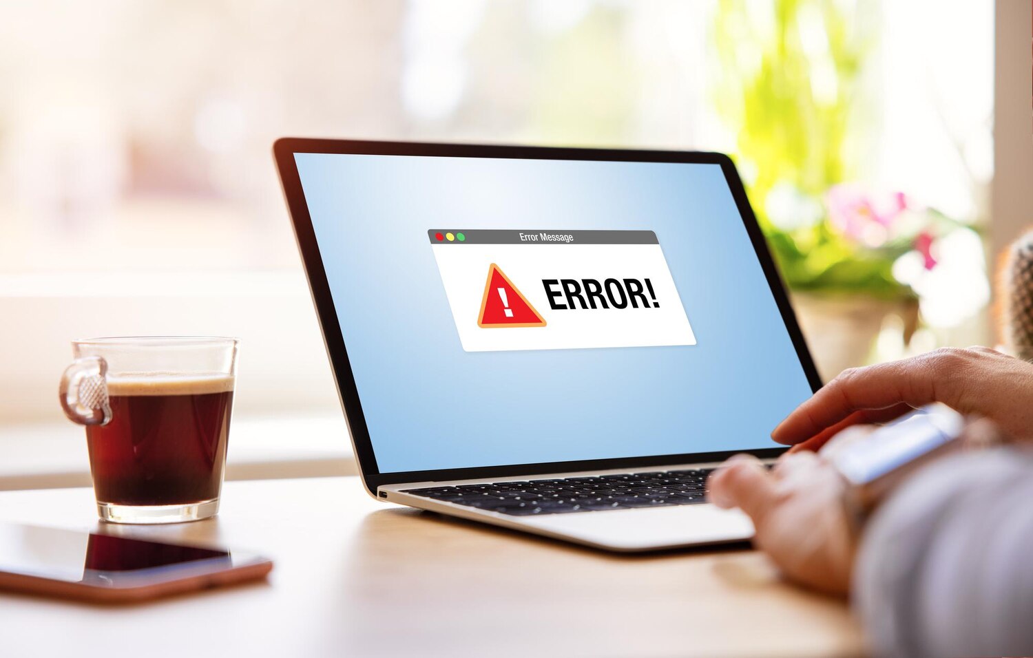 Laptop computer showing unknown error warning 746318 725